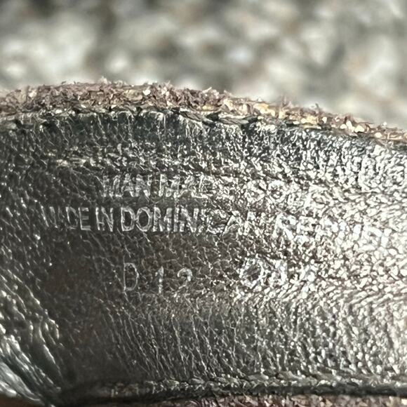 Tory Burch Thora Thong Sandal 9 Brown Glitter Leather Flip Flops Logo Medallion - Picture 16 of 16